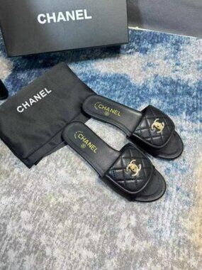Chanel Black Quilted CC Sandals - Size 38 with Original Box